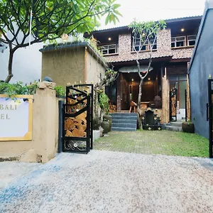 bulan-bali-hostel.ubudhotelsnow.com/
